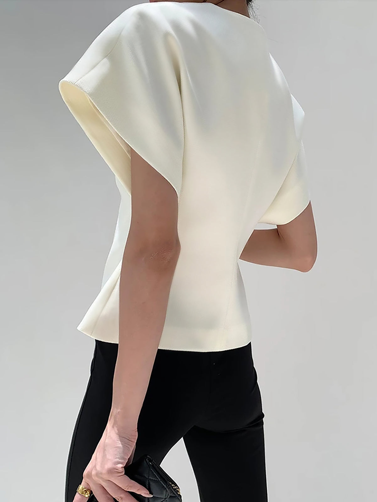 Nerina | Bluse med knapdetaljer